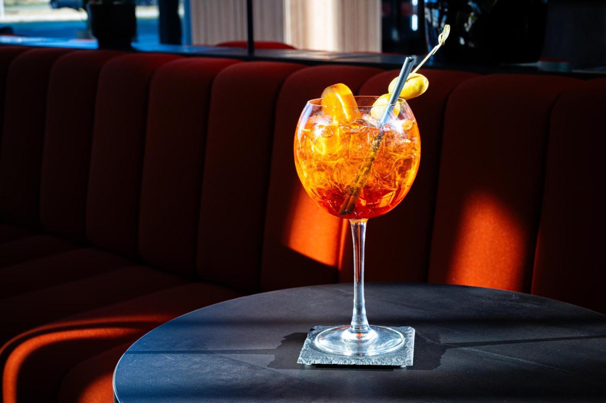 Tribe Milano Malpensa Hotell Vizzola Ticino Eksteriør bilde