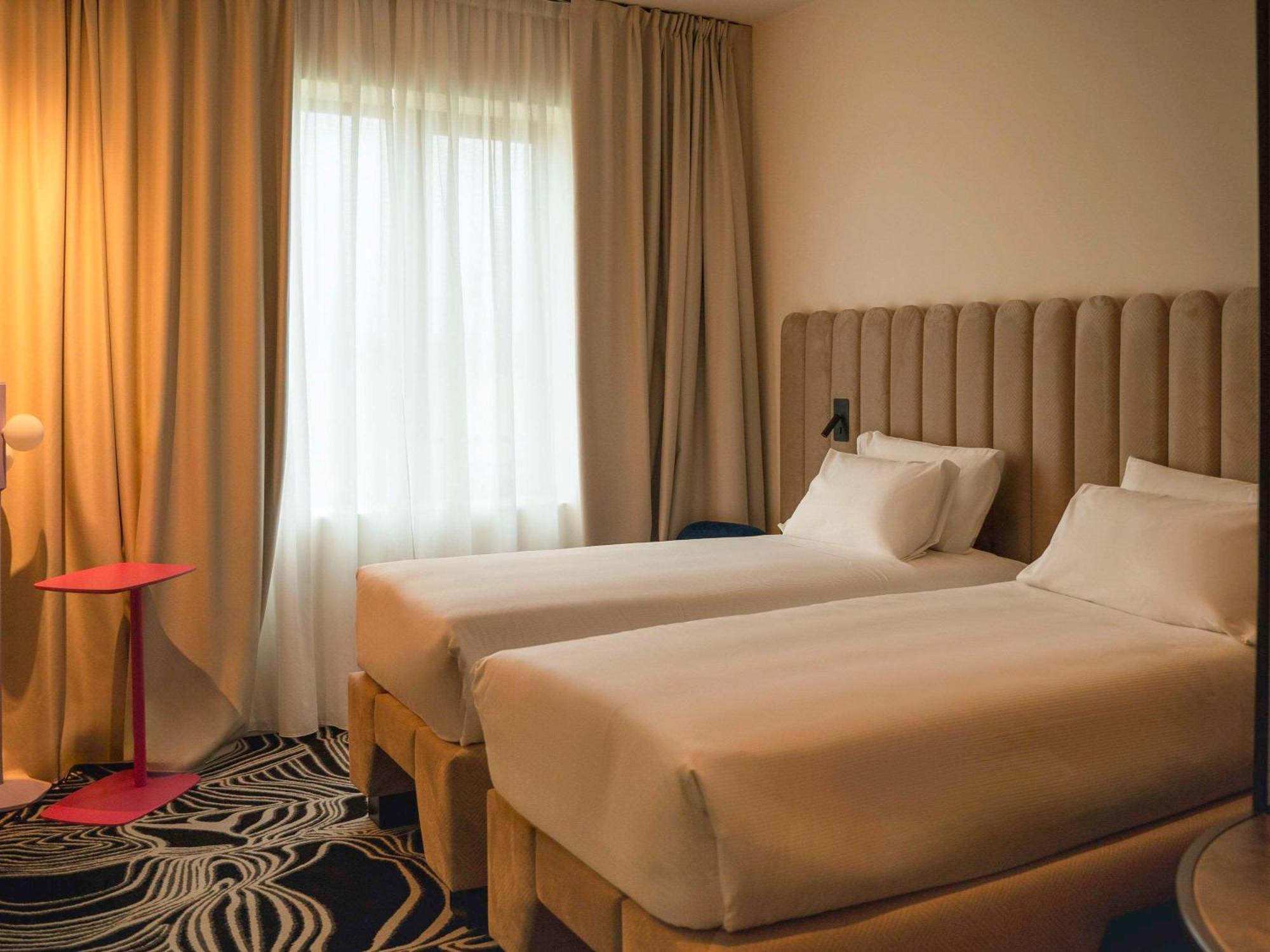 Tribe Milano Malpensa Hotell Vizzola Ticino Eksteriør bilde
